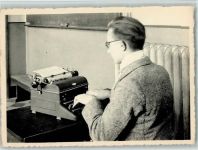 für Blinde - Blindenschrift ca 1955 AK Schreibmaschine Foto AK