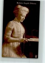 NPG 5057 Beim Buch lesen AK Kaiserin Auguste Victoria Foto AK