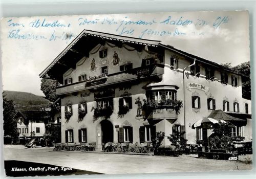 6344 Kössen Foto AK Gasthaus Post Tyrol Wandmalerei Auto