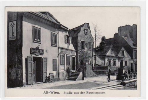 AK Wien 6. Bezirk / VI. Bezirk. Studie aus der Kaunitzgasse Schlosserei von Anton Reiss Geschäft von Mathias Lind, Türschliesser Erzeuger. Ungelaufen. Gute Erhaltung.