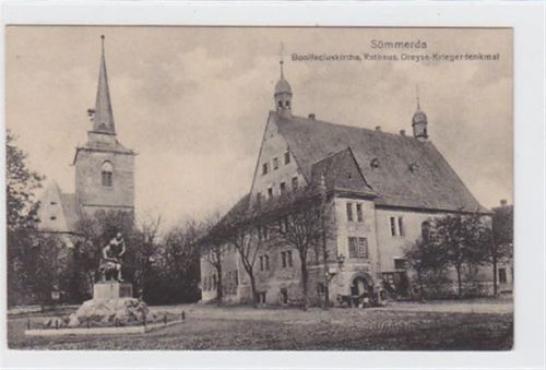 Sömmerda mit Bonifaciuskirche, Rathaus und Dreyse-Kriegerdenkmal ungelaufen Gute Erhaltung.