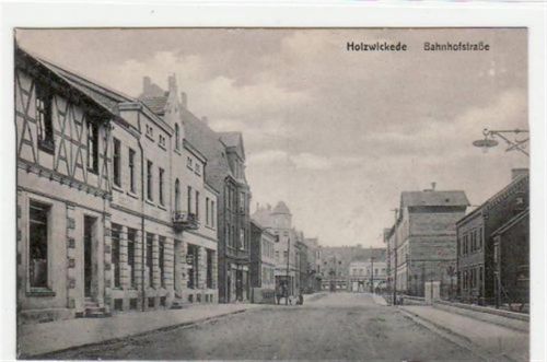 Holzwickede mit Bahnhofstraße. Karte beschrieben Gute Erhaltung.