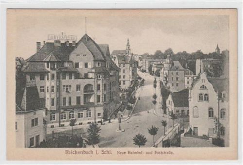 Reichenbach / Dzierzoniów in Schlesien. Neue Bahnhof- und Poststraße Hotel Kaiserhof ungelaufen Gute Erhaltung.