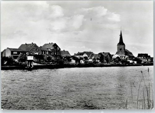 Osten Teilansicht, Flusspartie