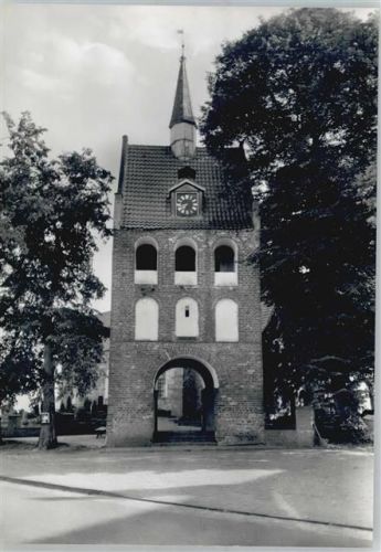 26689 W2913 Apen - Kirche