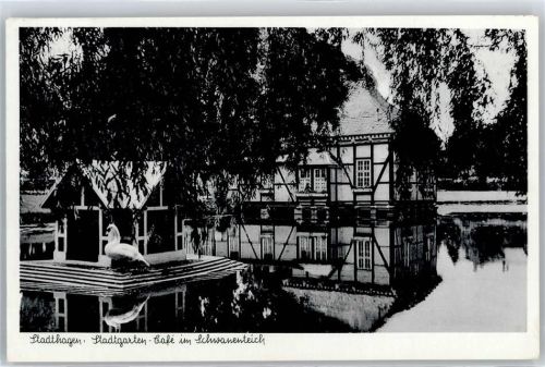 31655 W3060 Stadthagen - Stadtgarten-Cafe, Schwanenteich