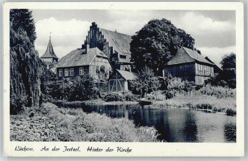 Lüchow Hinter der Kirche