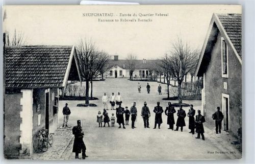 88300 Neufchateau - Eingang zum Quartier Rebeval