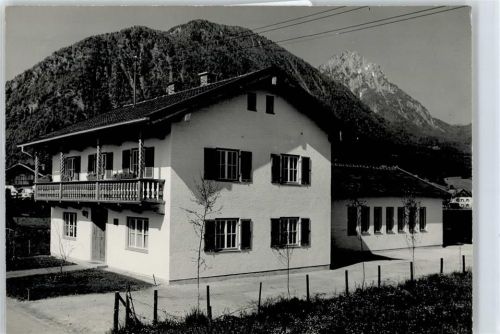 Piding Stickereibetrieb Karl Lausmann