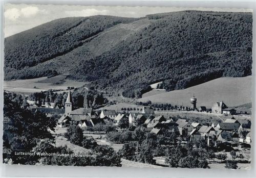 Wenholthausen Totalansicht mit Kirche