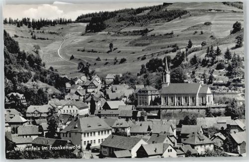 Wallenfels Totalansicht mit Kirche
