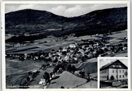 Arnbruck Totalansicht, Schulhaus