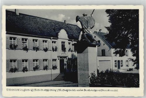 Waldfischbach-Burgalben Rathaus Kriegerdenkmal