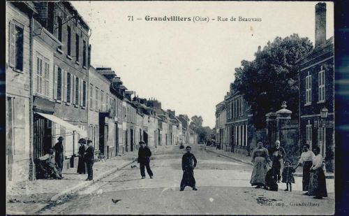 60210 Grandvilliers - Rue de Beauvais