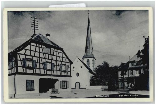 Ottenheim Bei der Kirche Kriegerdenkmal