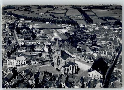 Orthez Fliegeraufnahme Eglise St Pierre