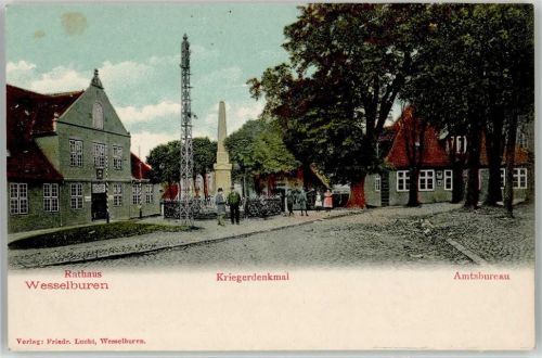 25764 W2244 Wesselburen - Kriegerdenkmal Rathaus