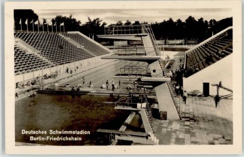 Friedrichshain Deutsches Schwimmstadion Schwimmbad