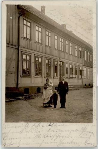 38723 W3370 Münchehof , Harz 1911 Foto AK Ort lt. Stempel Familie Gruppenbild Wohnhaus