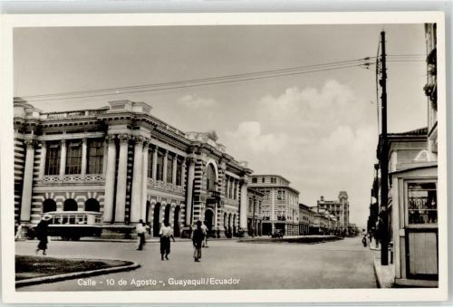 Guayaquil Calle 10de Agusto