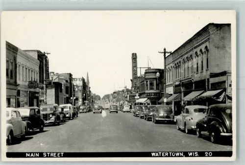 Watertown - Main Street Oldtimer