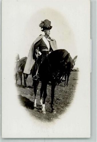 König Gustav V bei einem Regimentsfest 1925 Adel Schweden