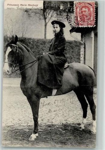 1909 Prinzessin Maria Adelheid auf einem Pferd Text: sammelt Fürstenkarten