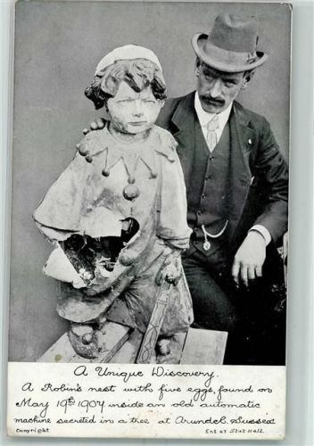 Kurioses - In einer alten Automatenmaschine befand sich ein Vogelnest Mechanik 1907