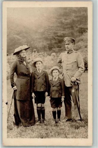 1915 Grossherzogl. Familie - 25. Opfertag zum Besten des Roten Kreuzes AK