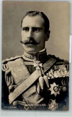 Alexander Fürst zu Teck mit Orden