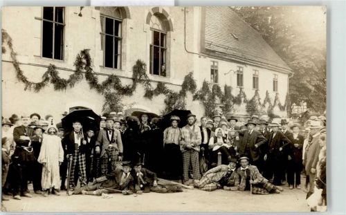 04741 O7304 Roßwein - Gruppenbild Ort lt. Fotograf 1919 Karneval
