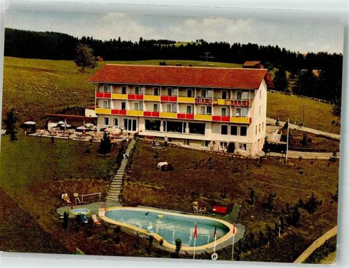 Maierhöfen Iberg Hotel Terrasse Pool Schwimmbad Bademode