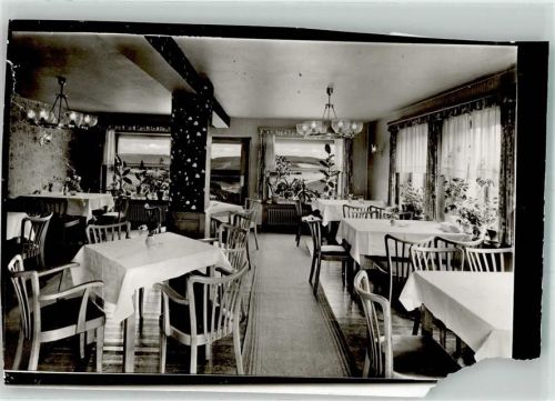 57319 W5920 Laibach FOTO KEINE AK Gaststube eines Gasthauses Foto Original aus Archiv eines Ansichtskartenverlages Ort handschriftlich Bildecke abgerissen