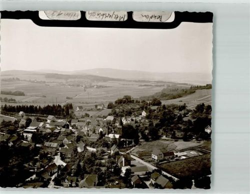 51570 W5227 Leuscheid FOTO KEINE AK Fliegeraufnahme des Ortes mit Ev. Kirche Foto Original aus Archiv eines Ansichtskartenverlages Ort lt. Recherche