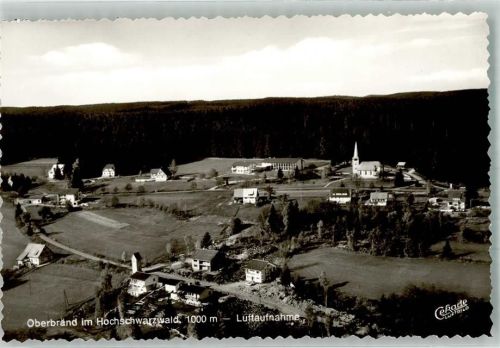 79871 W7821 Oberbränd Foto AK Fliegeraufnahme des Ortes mit Herz-Jesu-Kirche