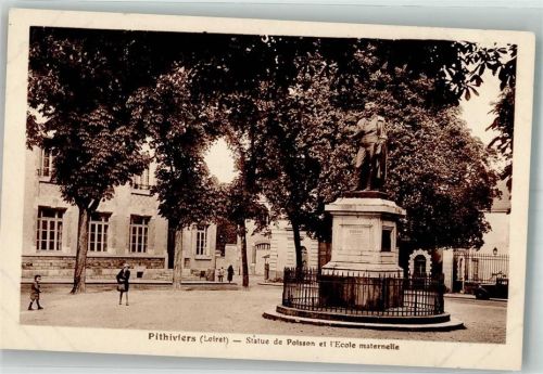 Pithiviers Denkmal Poisson Schule