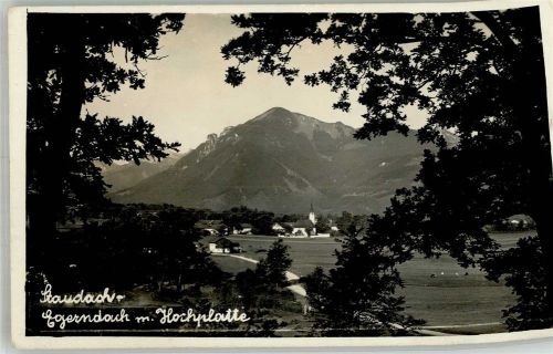 83224 W8217 Staudach-Egerndach 1937 Privatfoto AK Panorama des Ortes mit Kath. Pfarrkirche St. Andreas Gogerndach und Hochplatte