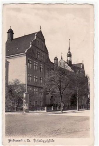 Heidenau Heidenau mit Pestalozzischule gelaufen von 1938, Marke entfernt. Gute Erhaltung.