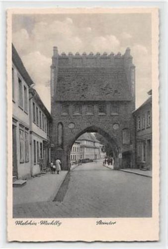 Malchin in Mecklenburg. Steintor ungelaufen Sehr gut erhalten.