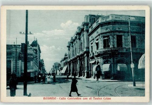 Rosario Calle Corrientes con el Teatro Colon Theater
