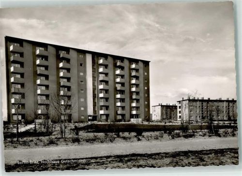 Britz Hochhaussiedlung Gutschmidtstraße
