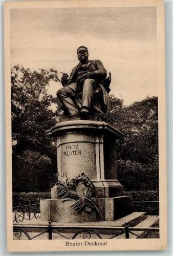 Neubrandenburg Denkmal Fritz Reuter