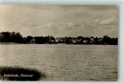 Grünheide mit Peetzsee