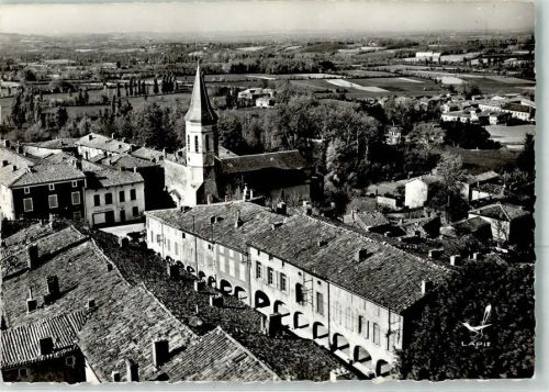 Dourgne Place de l eglise et les Arcades
