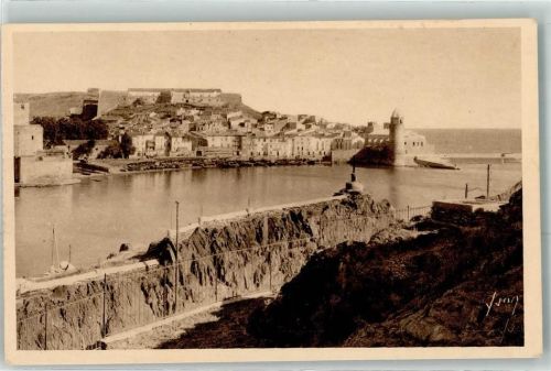 Cotlliure der alte Hafen Leuchtturm