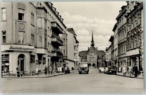 Nauen Berliner Straße mit Omnibus LKW Bekleidungshaus