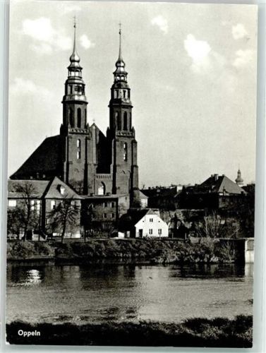 Oppeln Kirche zum heiligen Kreuz foto J.Sowieja