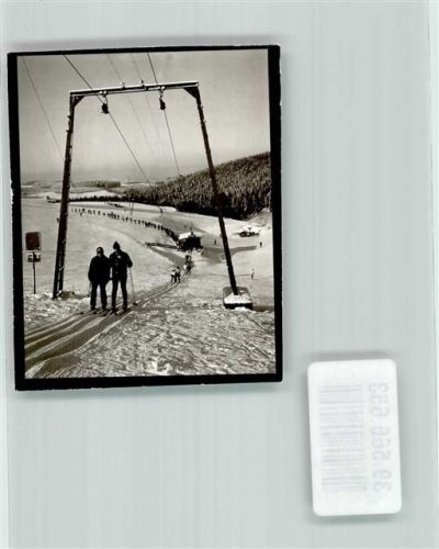 59846 W5768 Wildewiese , Sorpetal FOTO KEINE AK Skifahrer mit Sessellift Ort handschriftlich