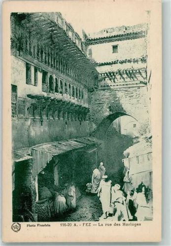 Fes Tracht Handlung Rue des Horloges