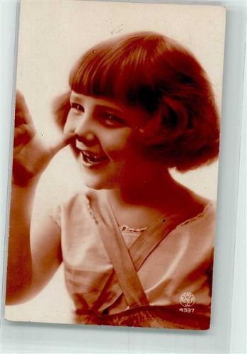 1928 Nr. 4337 Vorwitziges kleines Mädchen zeigt eine lange Nase